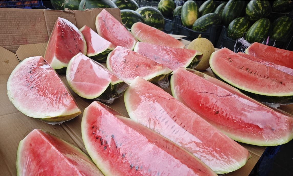 Batman’da Karpuz Fiyatı Cep Yakıyor Tezgahlarda Dilim Devri Başladı (2)