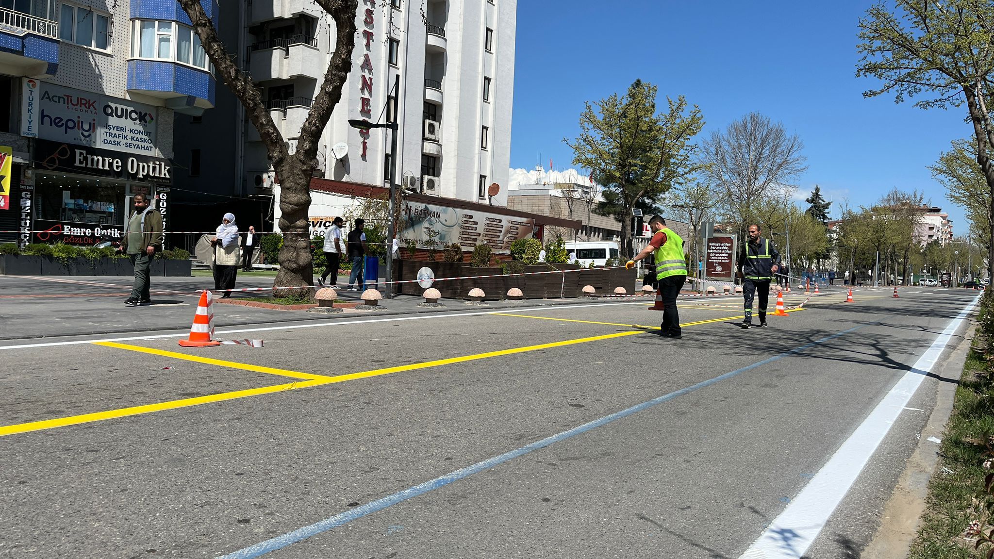 Batman’da Silinen Yol Çizgileri Boyanıyor (2)