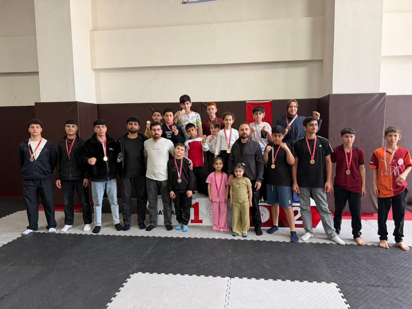 Batmanlı Wushucular Şampiyonluk İçin Gün Sayıyor: Finalistlerin Adresi Sakarya