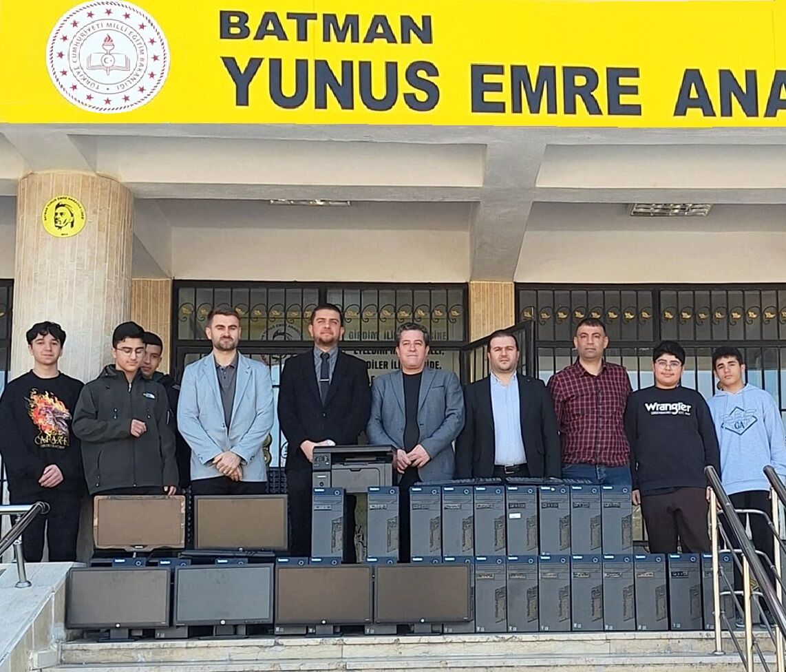 Di̇cle Elektri̇k’ten Eği̇ti̇me Di̇ji̇tal Dokunuş (1)-1