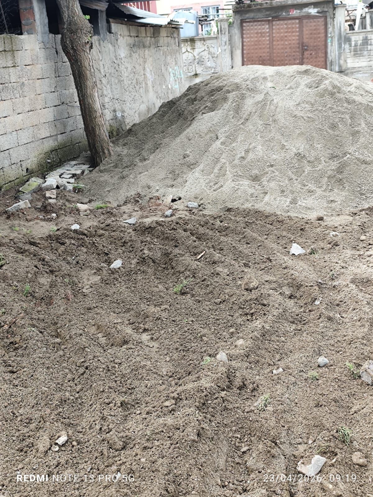 Evlerimiz Caddenin Altında Kaldı (3)