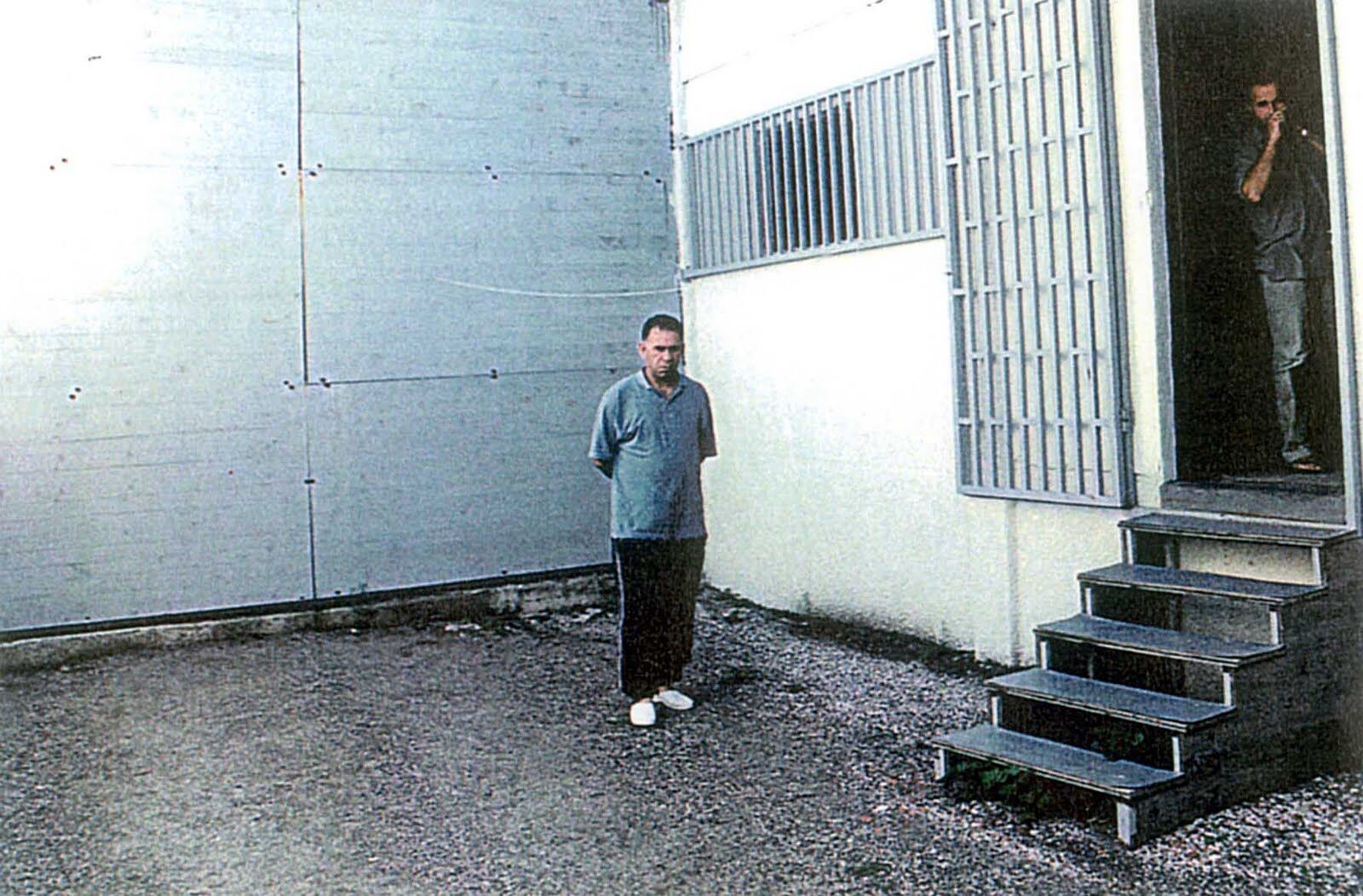 İmralı’da Davul Çatlağı! Öcalan’dan Demirtaş’a Tepki Bahçeli’ye Övgü