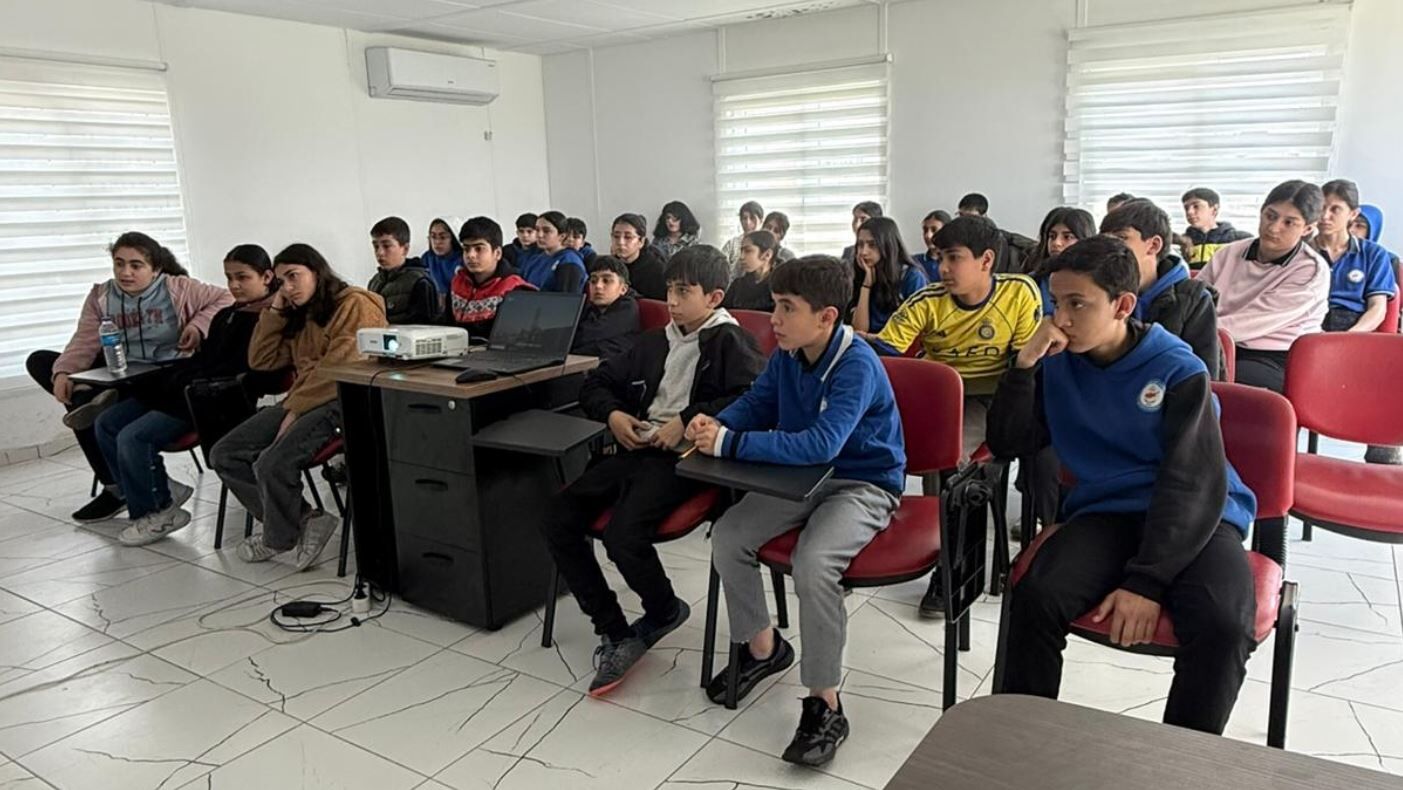 İtfai̇ye’den Öğrenci̇lere Hayat Kurtaran Eği̇ti̇m (1)