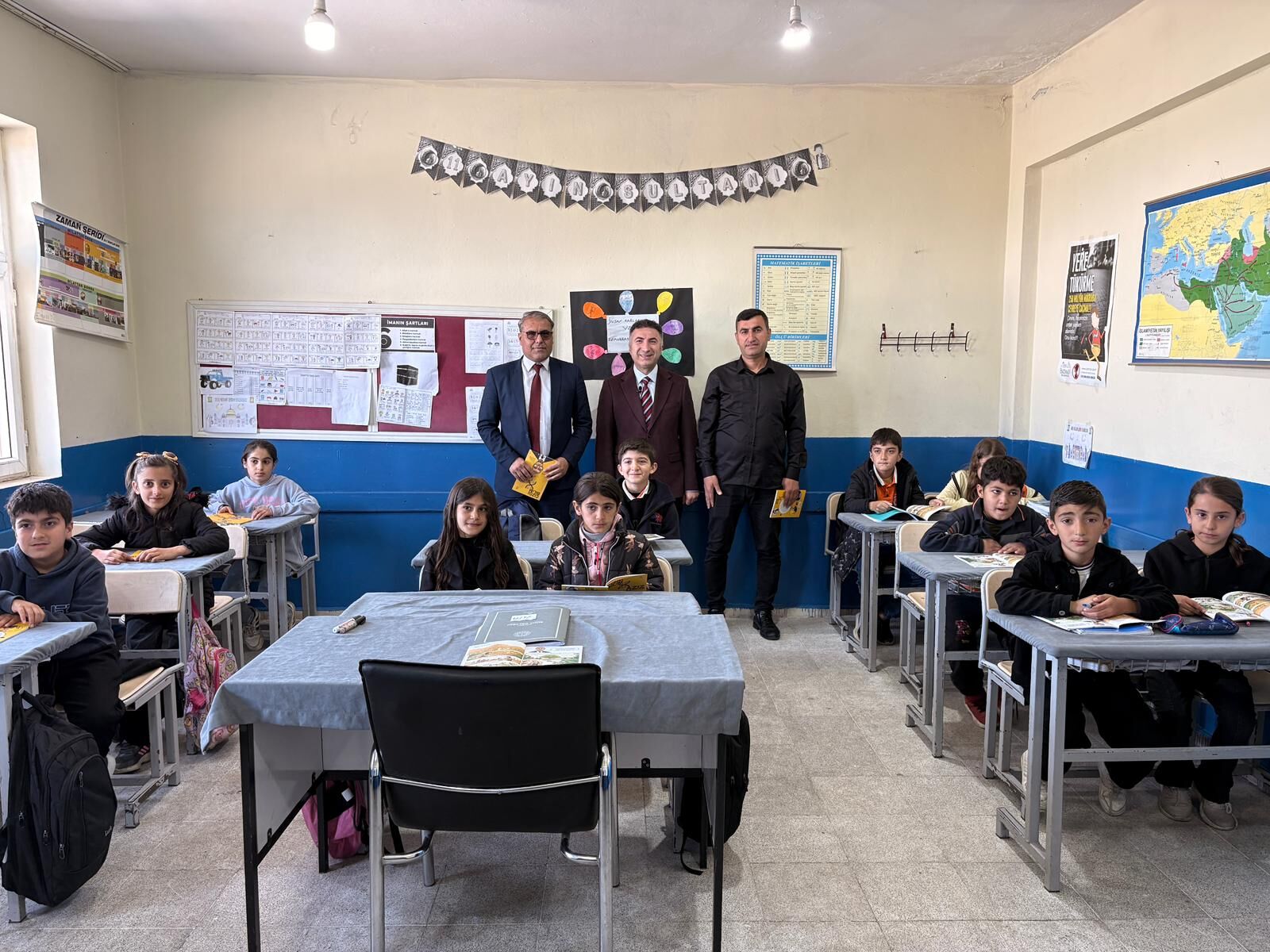 Köy Öğrencilerinden Ebru Etkinliği (2)