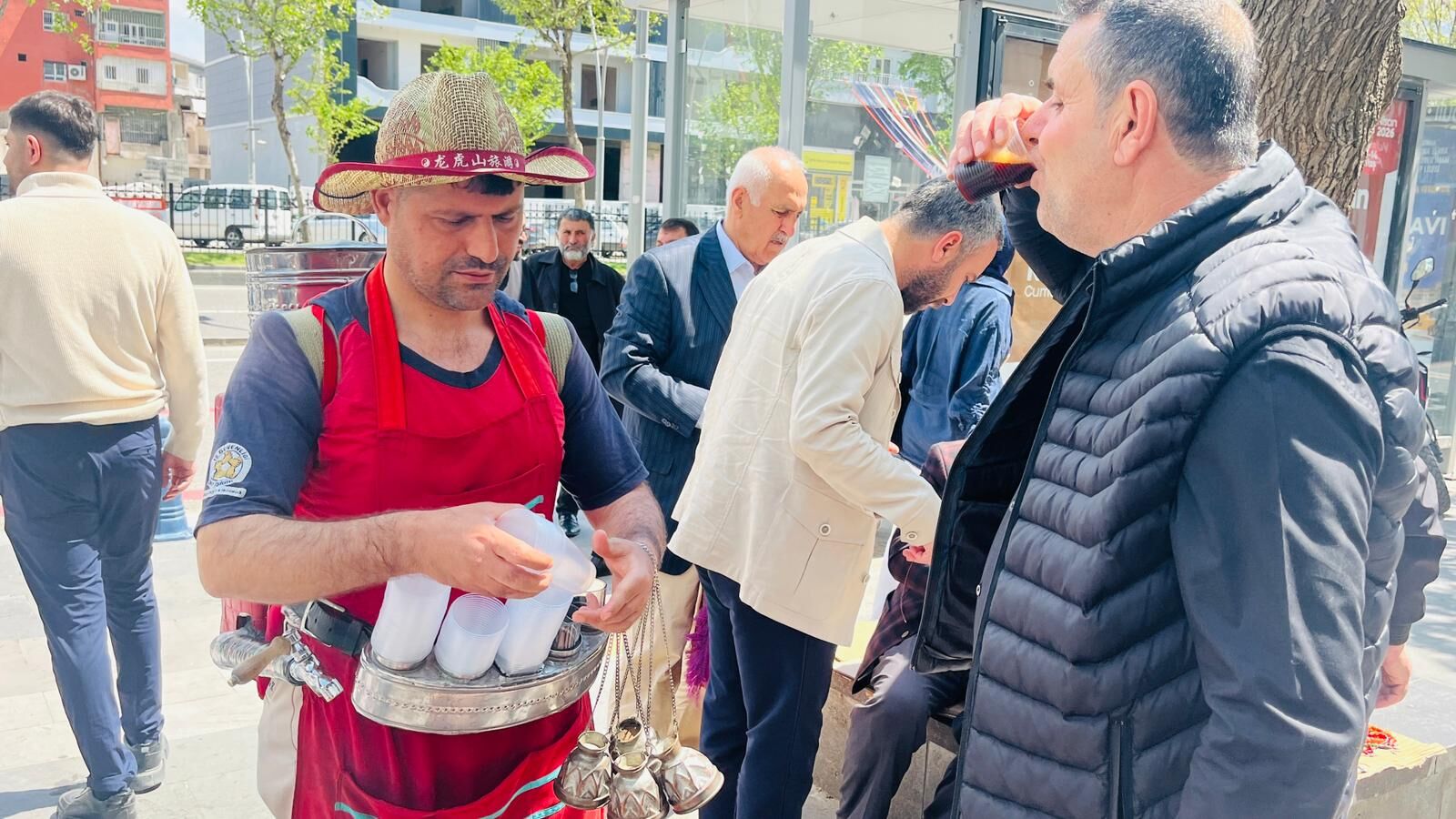 Şifa Deposu Meyan Kökü Ava Sûsê Şerbeti Yeni Mahsulüyle Satışa Çıktı (1)