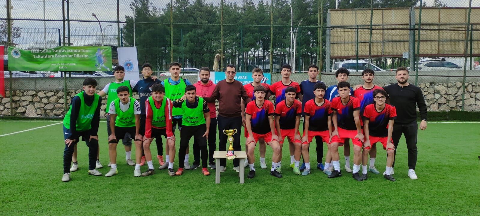 Tügva Batman Gençlig Futbol Turnuvası Sona Erdi Kupa Batman Lisesi'nin (2)
