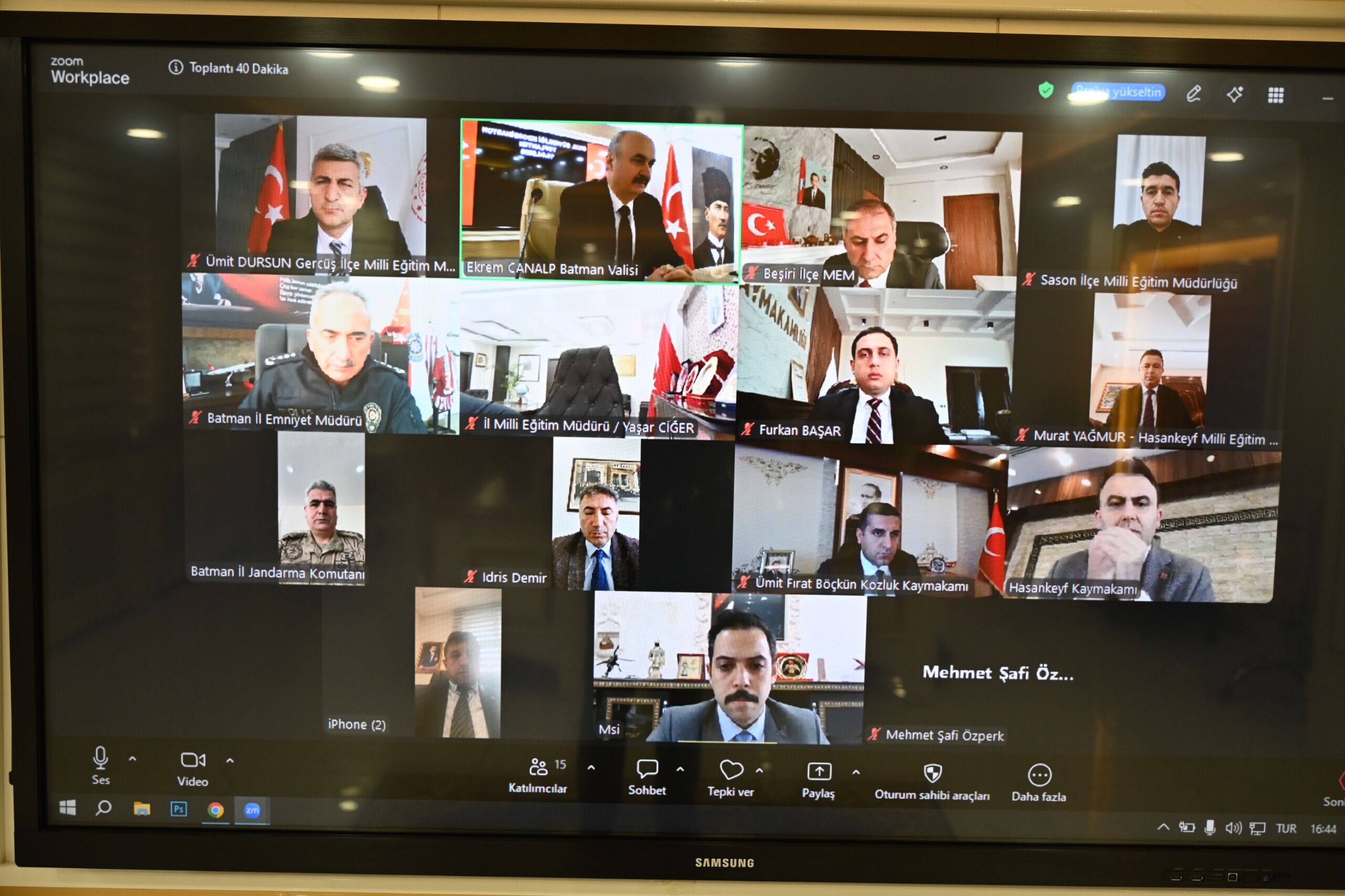 Vali Canalp Başkanlığında Okul Güvenliği Toplantısı Gerçekleştirildi (4)