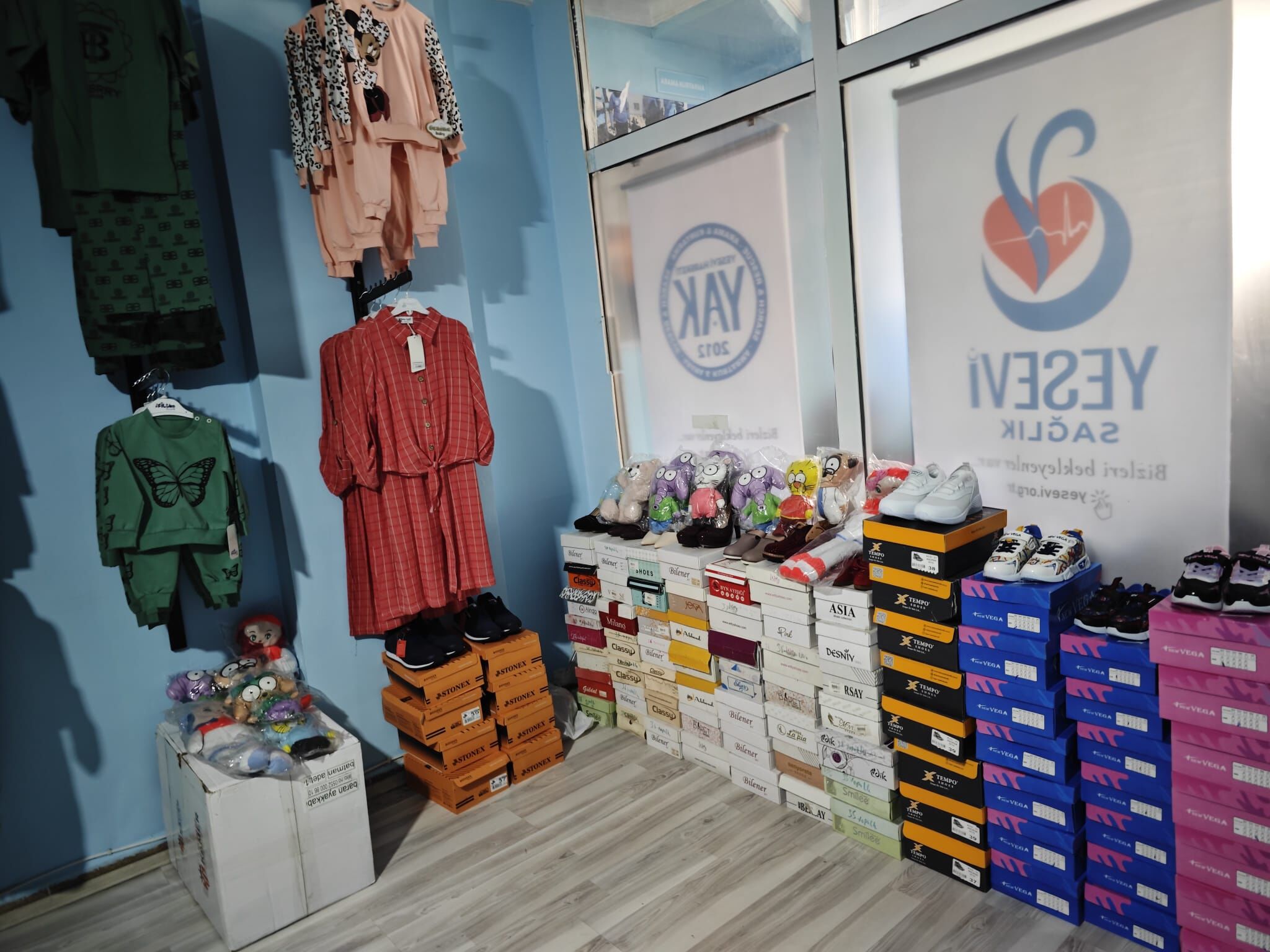 Yesevi Hareketi Derneği Ve Yetim Giydirme Mağazası Açıldı (1)