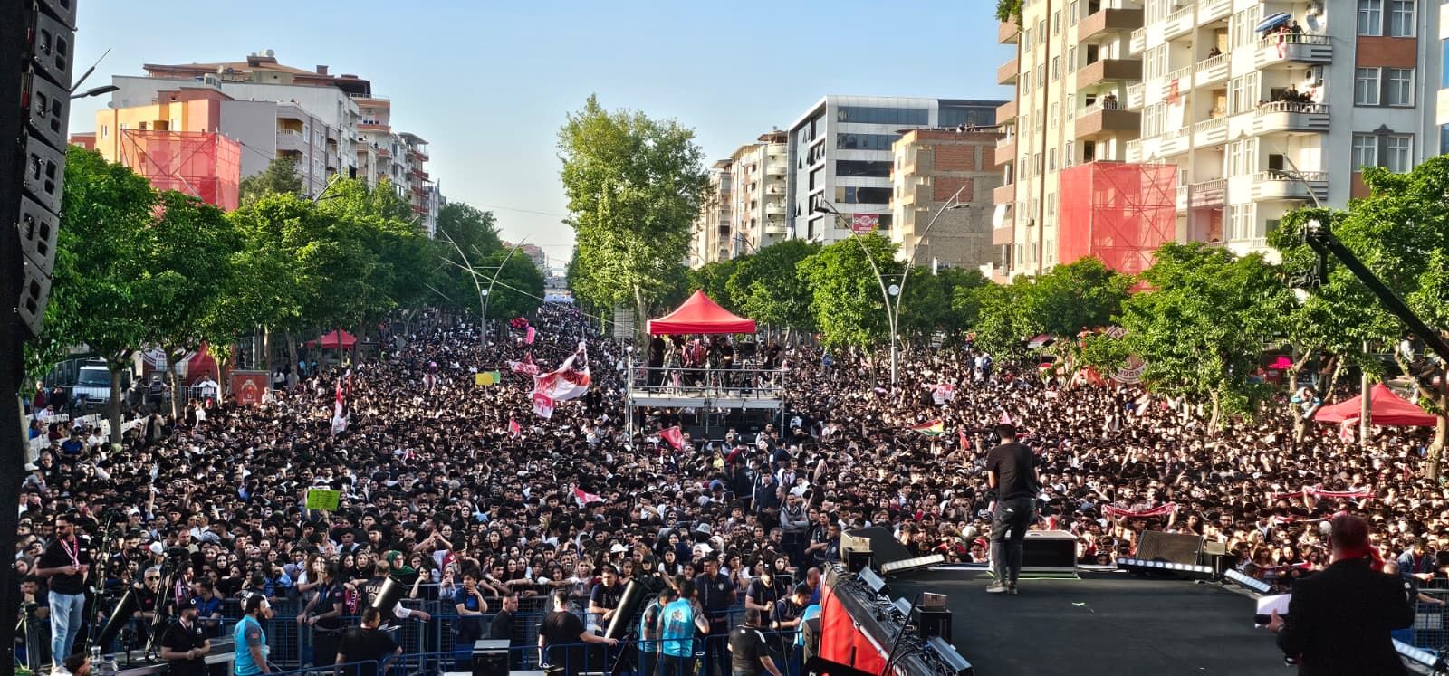 Batman Petrolspor Şampiyonluğunu Coşkuyla Kutladı (3)
