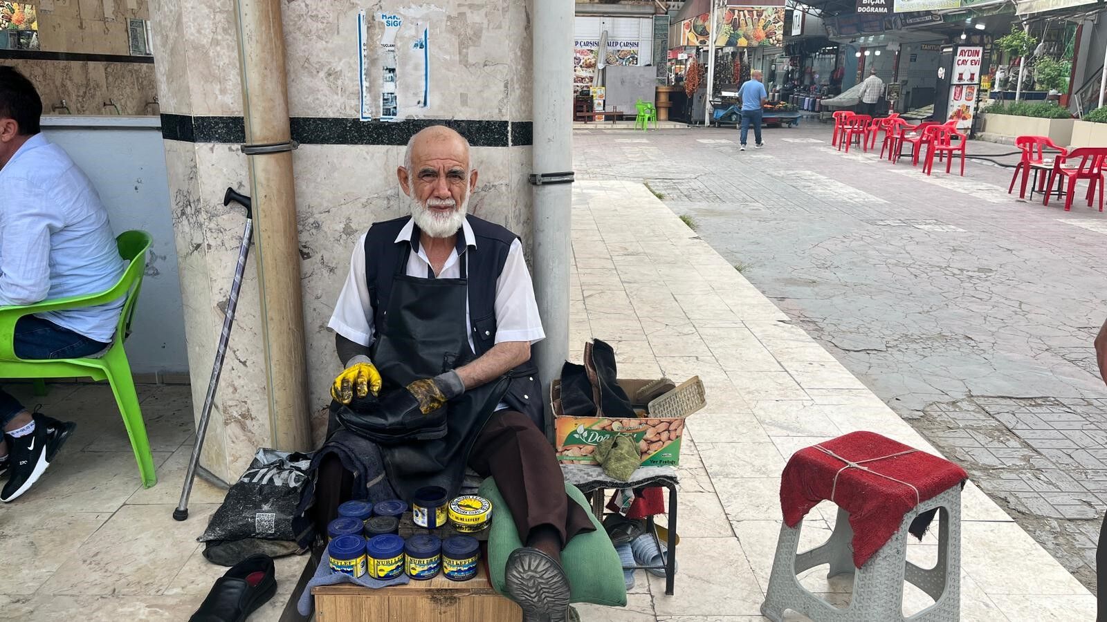 Batman’da Engelli Afgan Dedenin Yaşam Mücadelesi Yürek Burkuyor (4)-1