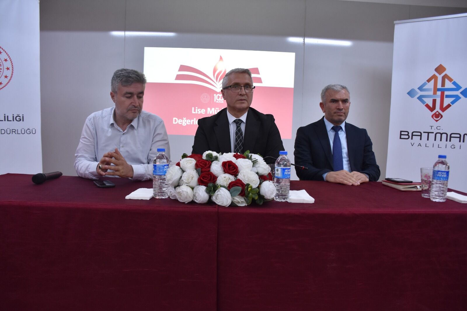 Batman’da Lise Müdürleri Eğitim Gündemi İçin Bir Araya Geldi (2)
