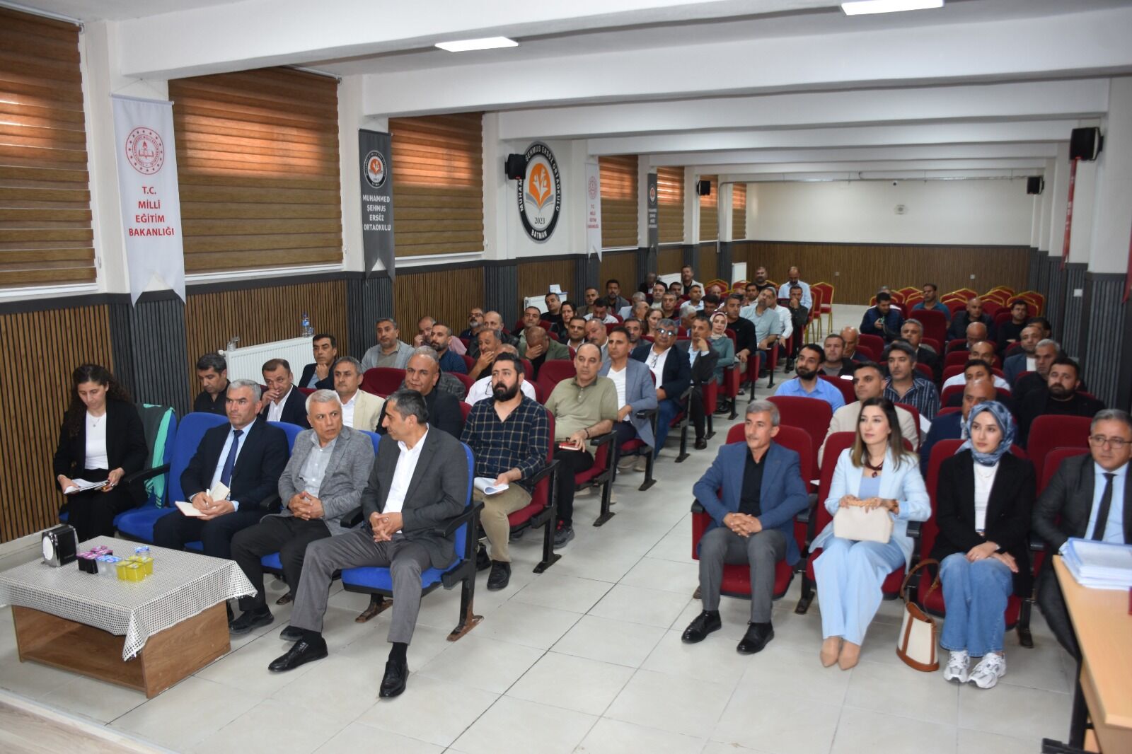 Batman’da Ortaokul Müdürleri Eğitim Gündemiyle Toplandı (2)
