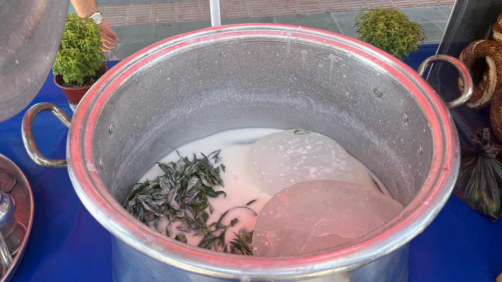 Havalar Isındı, Soğuk Ayran Talebi Yükseldi (1)