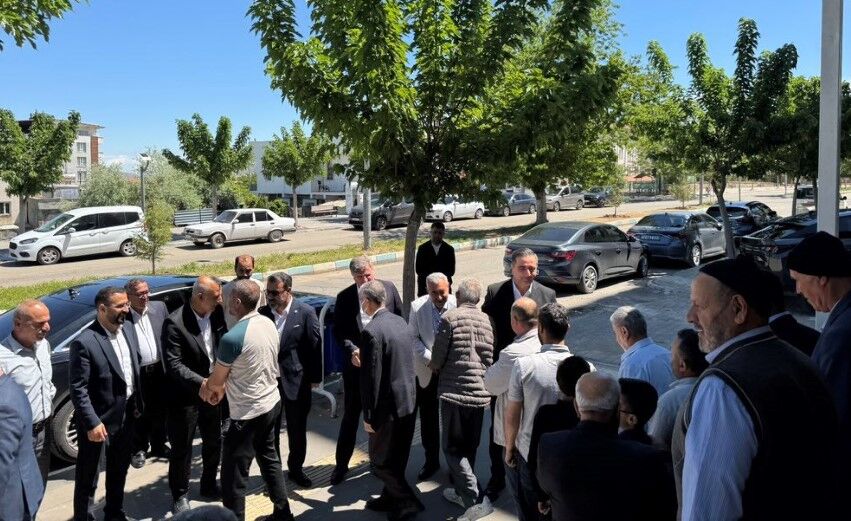 Hüda Par’dan İlçelerde Bayramlaşma Programı (22222