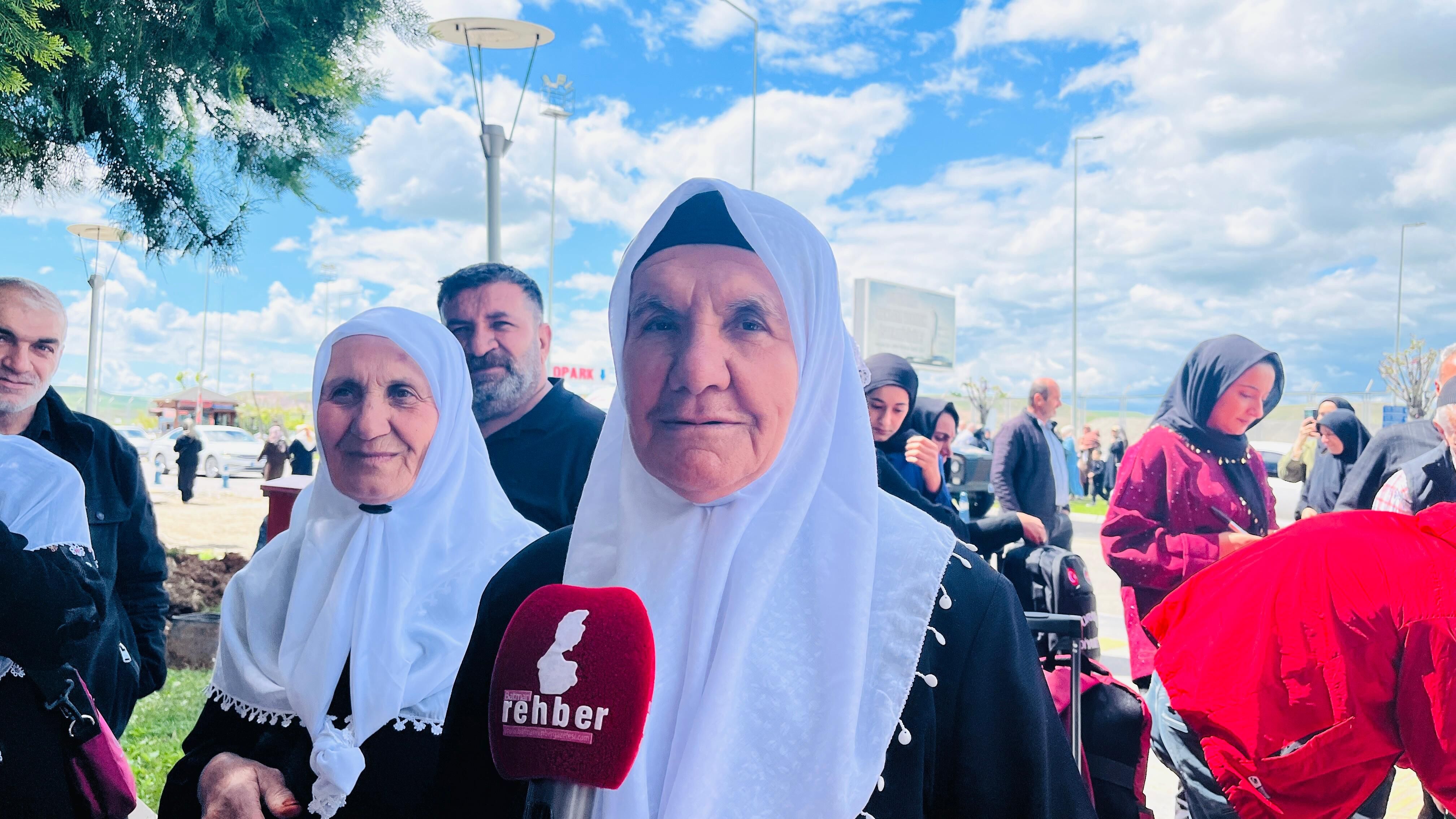 Kutsal Topraklara Uğurlanan Hacılar Tarif Edilemez Duygular İçindeyiz (5)
