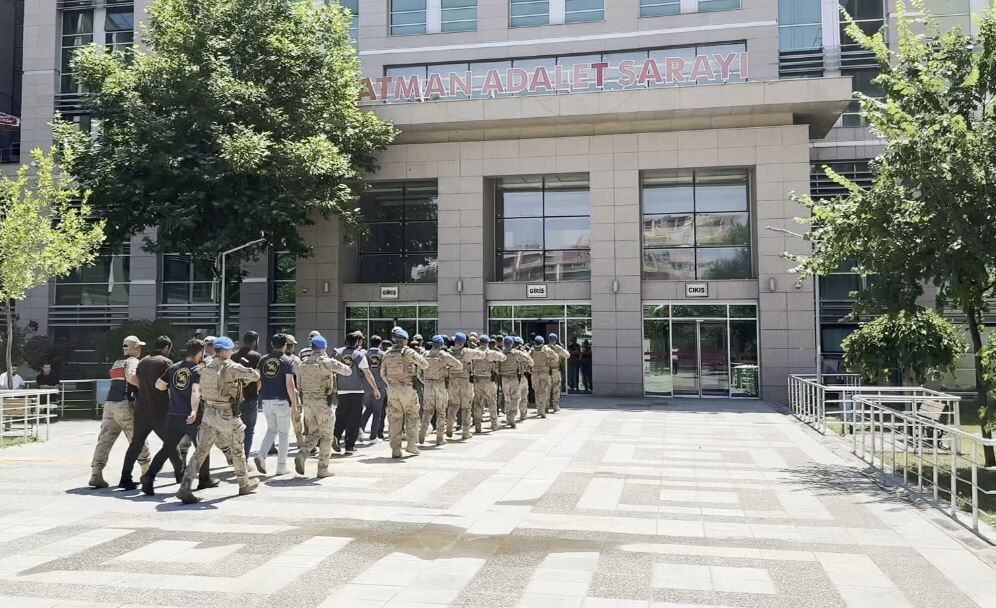 Batman’da 2021 Yılında İşlenen Cinayetle İlgili 5 Tutuklama1 (2)