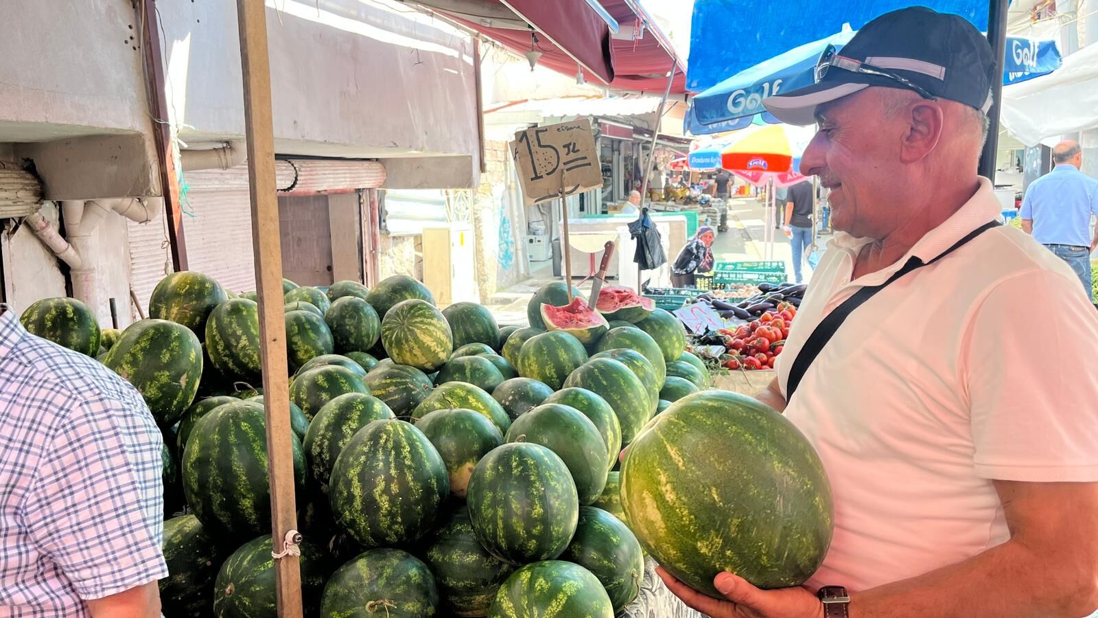 Batman'da Kavurucu Sıcaklarda Adana Karpuzuna Yoğun İlgi (2)
