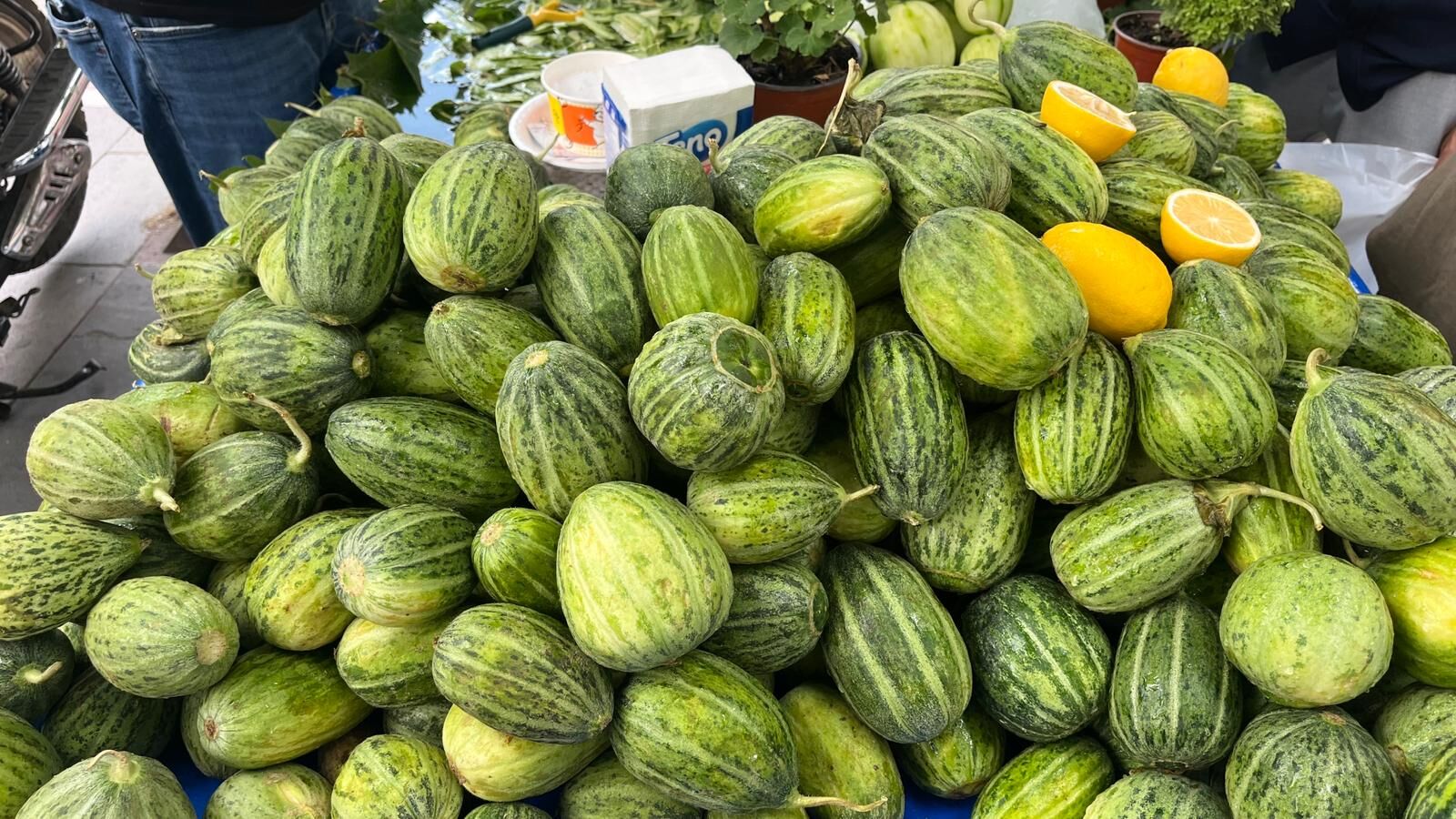 Batman'da Yazın Vazgeçilmezi Acur Tezgâhlardaki Yerini Aldı (1)