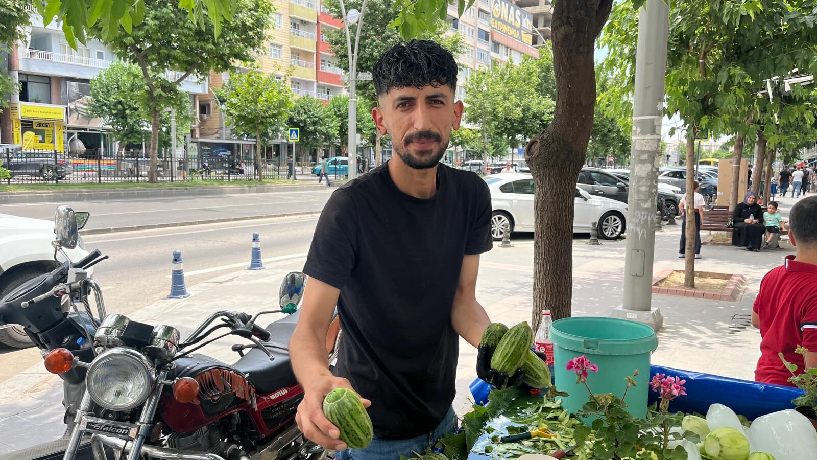 Batman'da Yazın Vazgeçilmezi Acur Tezgâhlardaki Yerini Aldı (4)