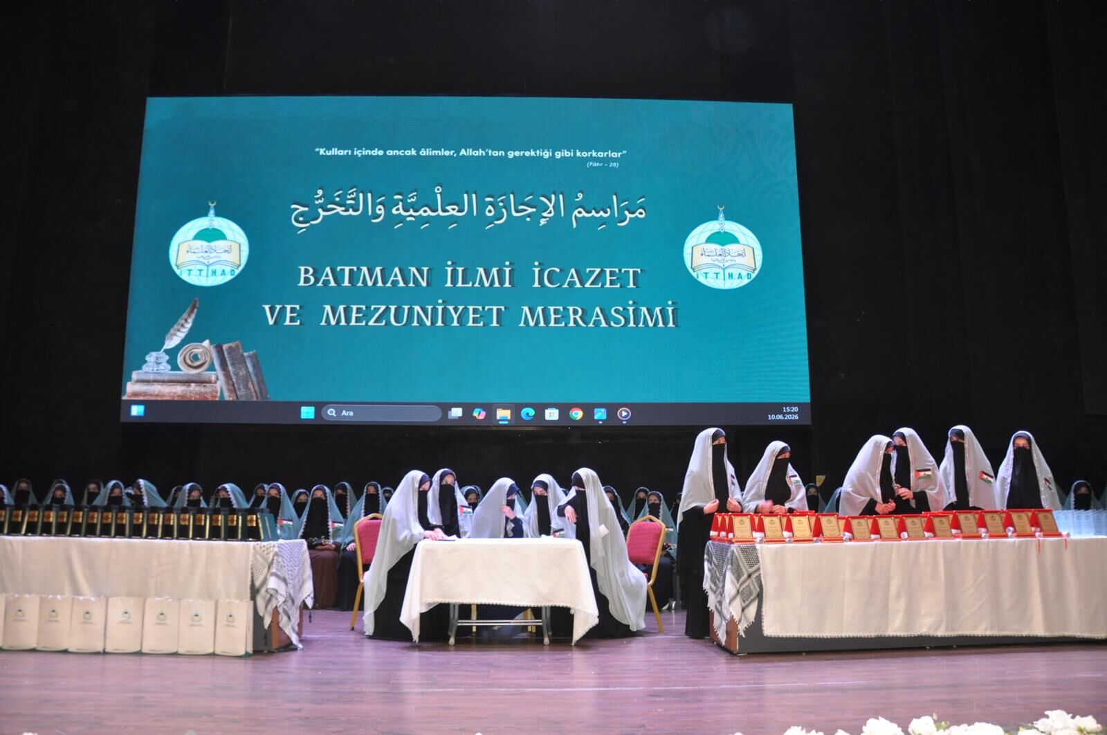 İcazet Alarak Alime Oldu (9)