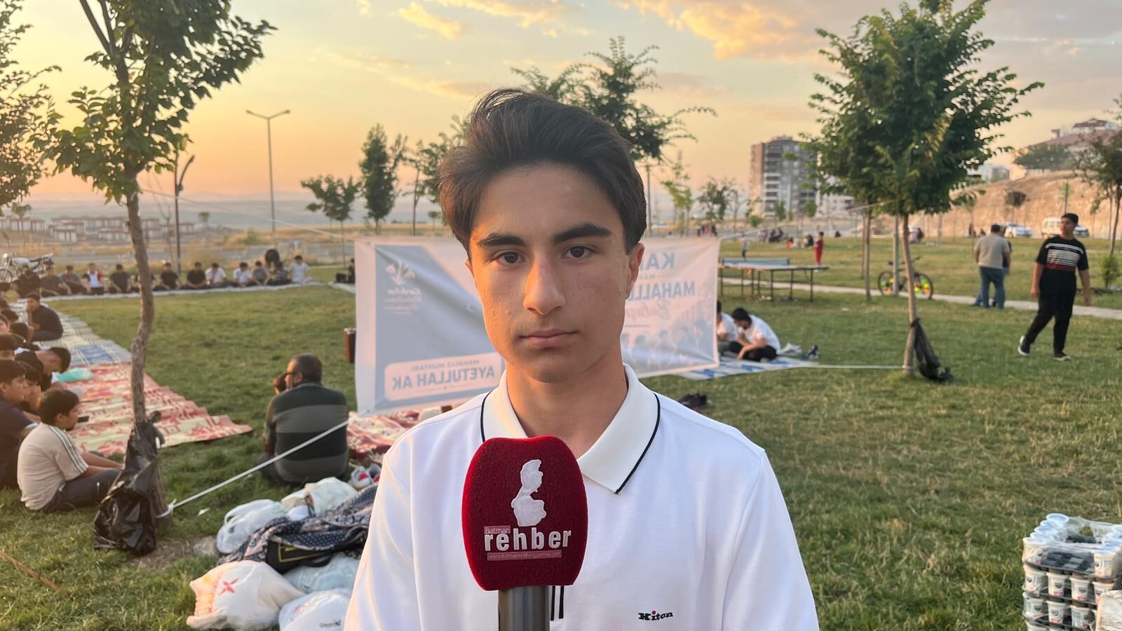 Kardelen Mahallesi'nde Gençlik Buluşması Biz Sahip Çıkmazsak Başkaları Sahip Çıkar (2)