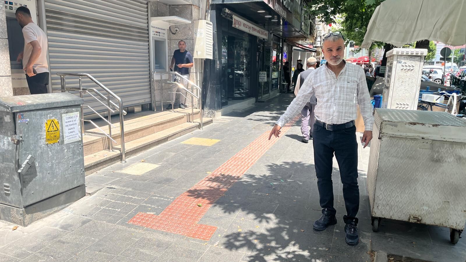 Meydan Mahallesi Esnafından Kaldırım Düzenlemesi Talebi (2)
