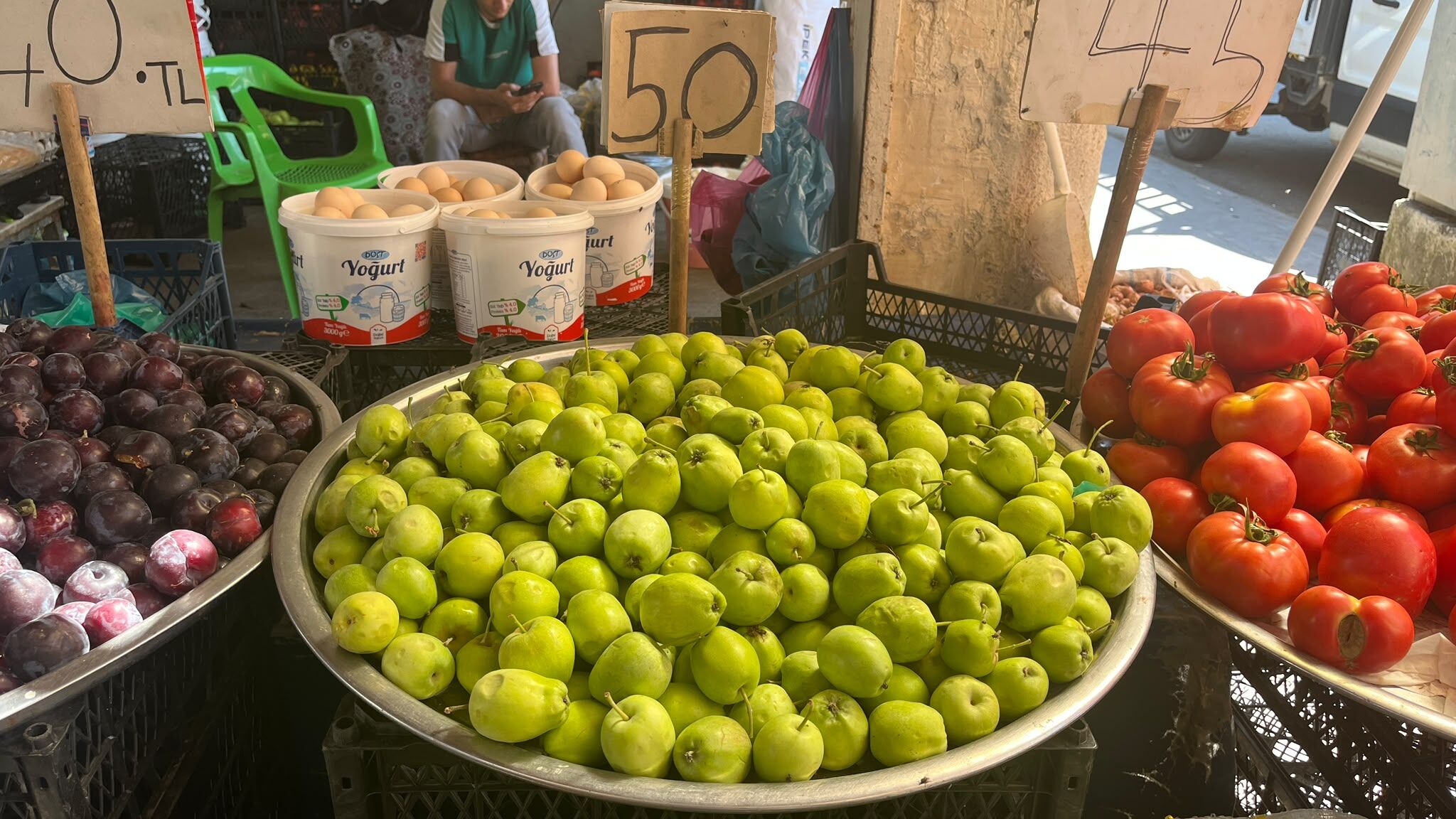 Tarlada 10 Lira Olan Yaz Elması Batman Tezgahlarında 50 Lirayı Buldu (4)