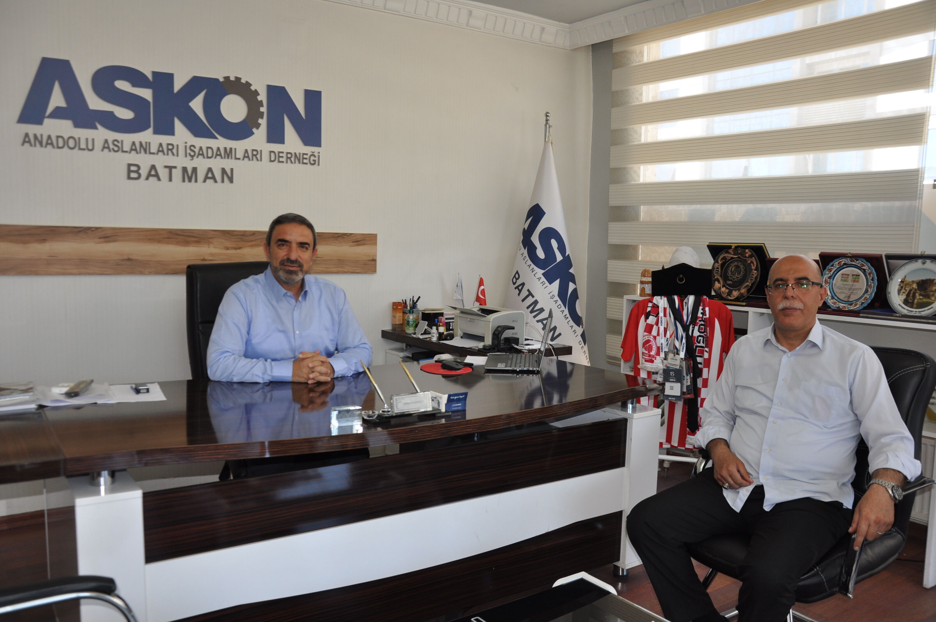 “Üniversite Mezunu Gençler Kahvelerde Değil, Üretimin İçinde Olmalı” (1)