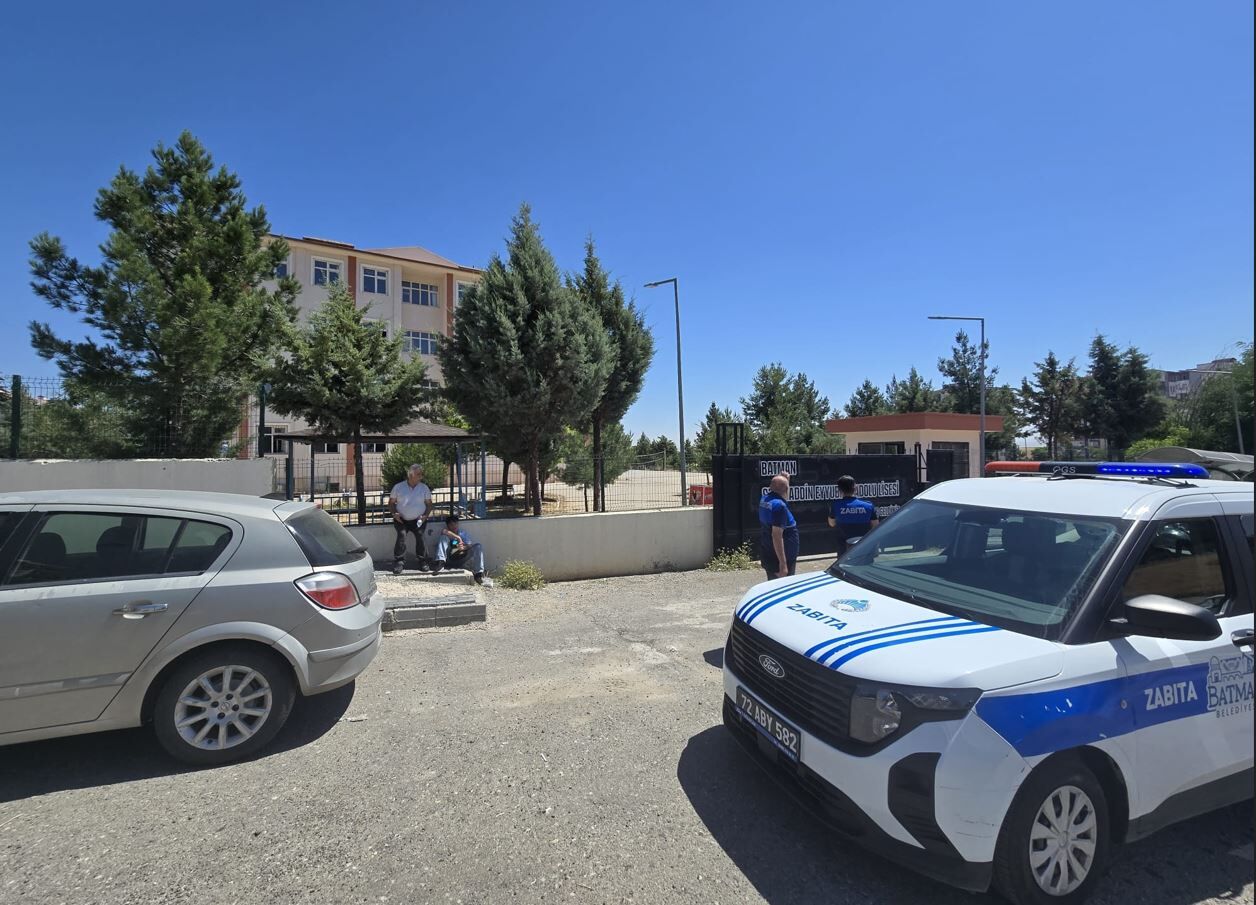 Yks Adaylarının Mağduriyetini Batman Zabıtası Önledi (1)