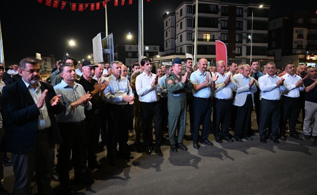 Batman’da Dev Ulaşım Hamlesi Necat Nasıroğlu Bulvarı’nın 1. Etabı Hizmete Açıldı! (2)