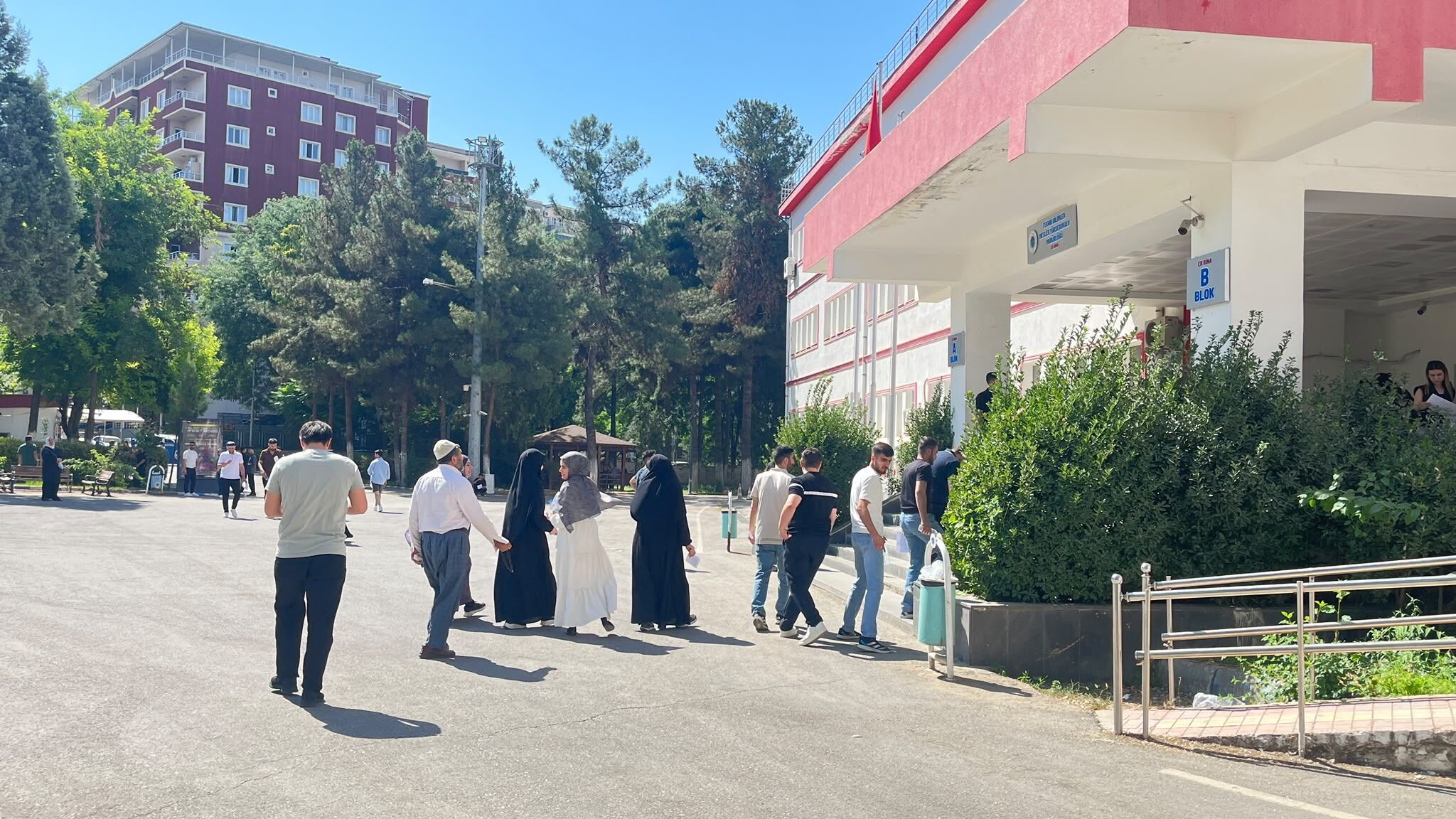 Batman'da Dgs Heyecanı Adaylar 3 Saat Ter Dökecek (1)