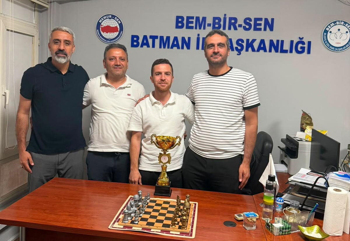 Bem Bi̇r Sen'in Geleneksel Satranç Turnuvası Tamamlandı (4)