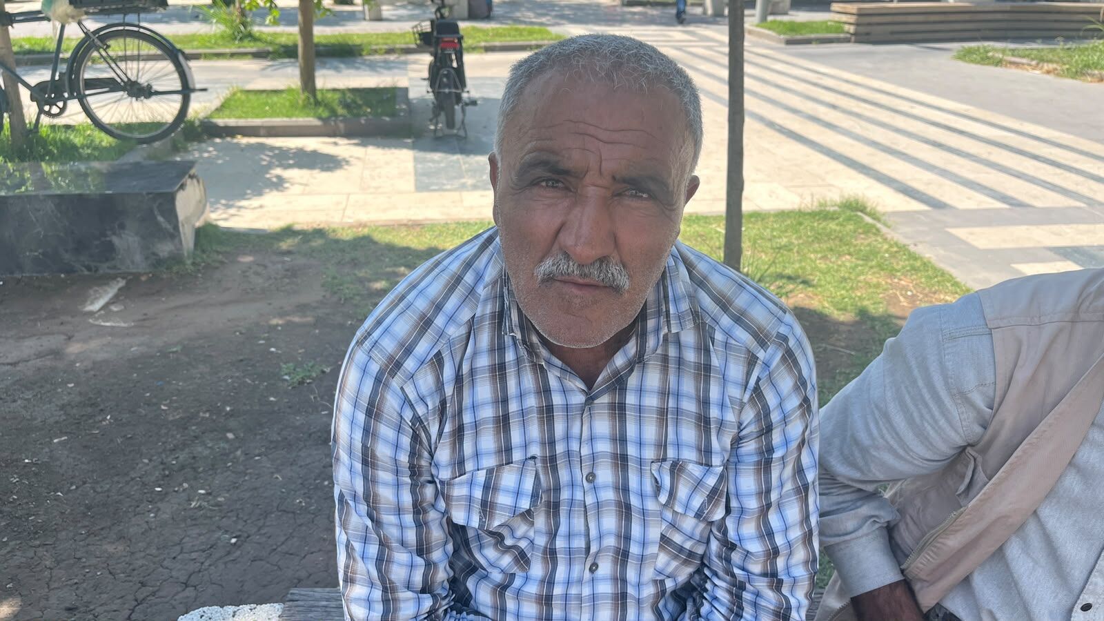 Cumhuriyet Meydanı'nda Umut Nöbeti (3)