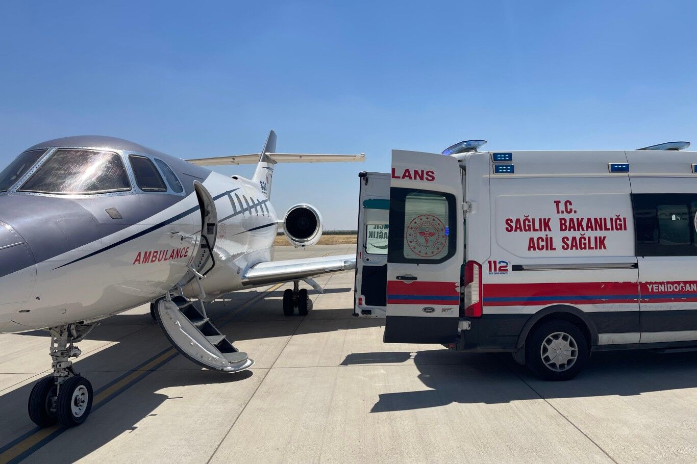 Mardin'de ambulans uçak 14 günlük Avşin Ajda bebek için havalandı