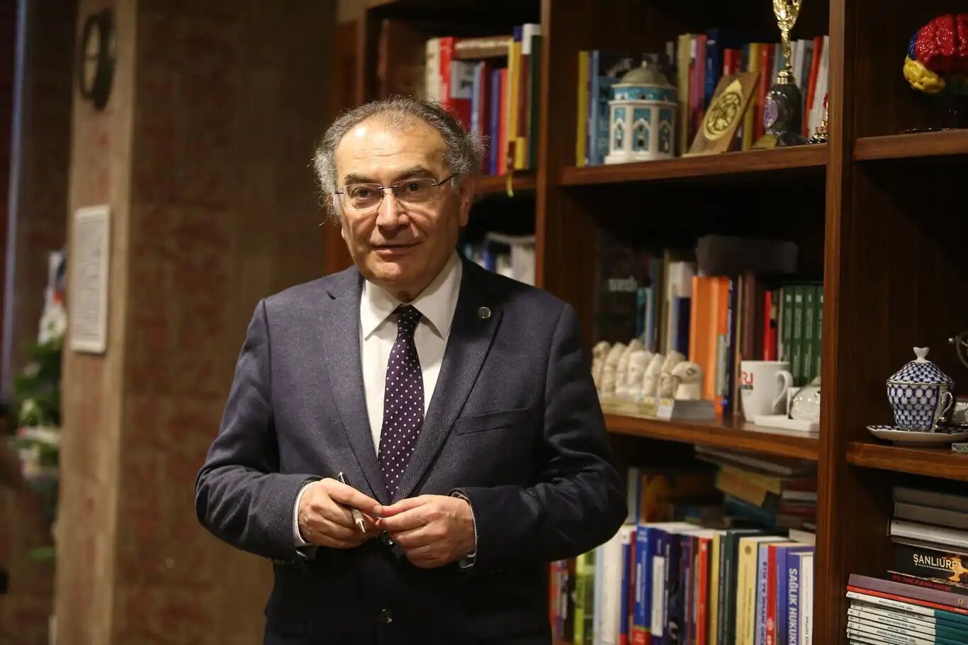 Psikiyatrist Prof. Dr. Tarhan: Çocukları dijital zararlardan korumanın en etkili yolu birlikte zaman geçirmek!