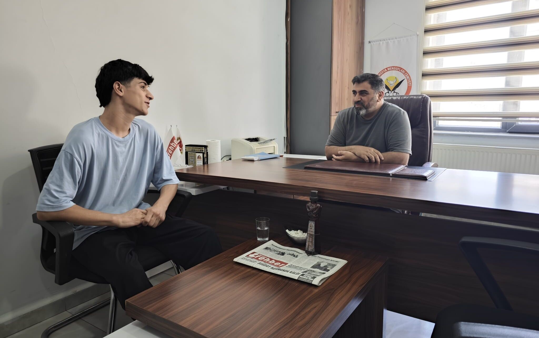 Şampiyon Sporcudan Gazetemize Ziyaret (2)-1