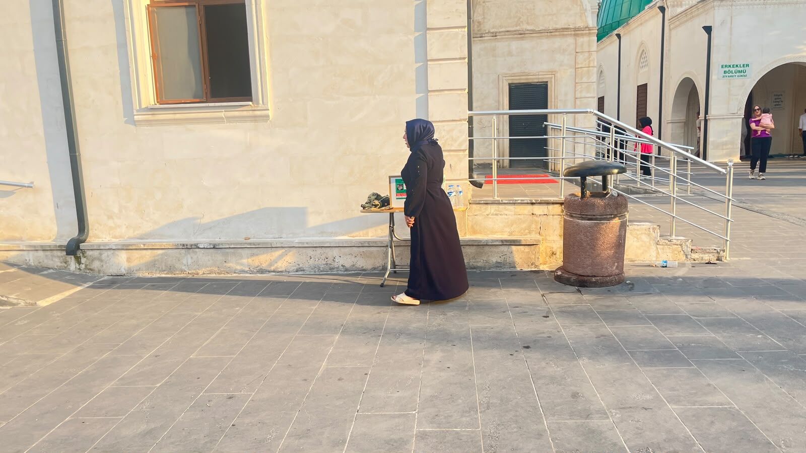 Veysel Karani Türbesi'ne Ziyaretçilerden Yoğun İlgi (6)