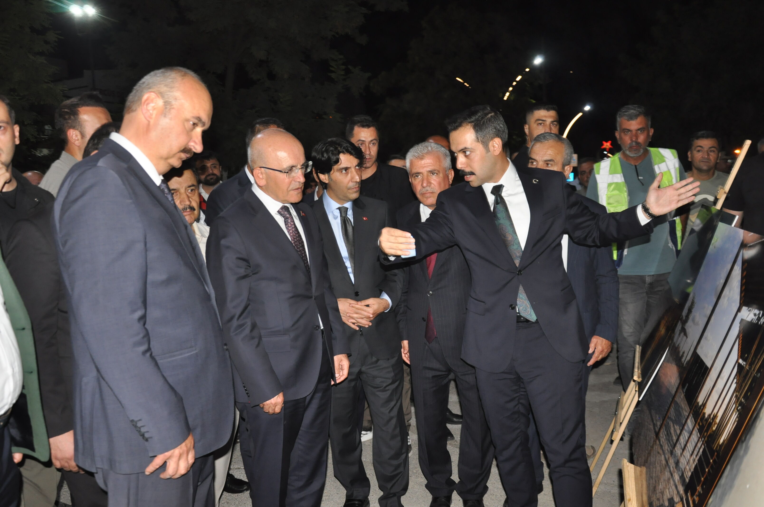Bakan Şimşek Gercüş'te Toplu Açılış Törenine Katıldı (3)