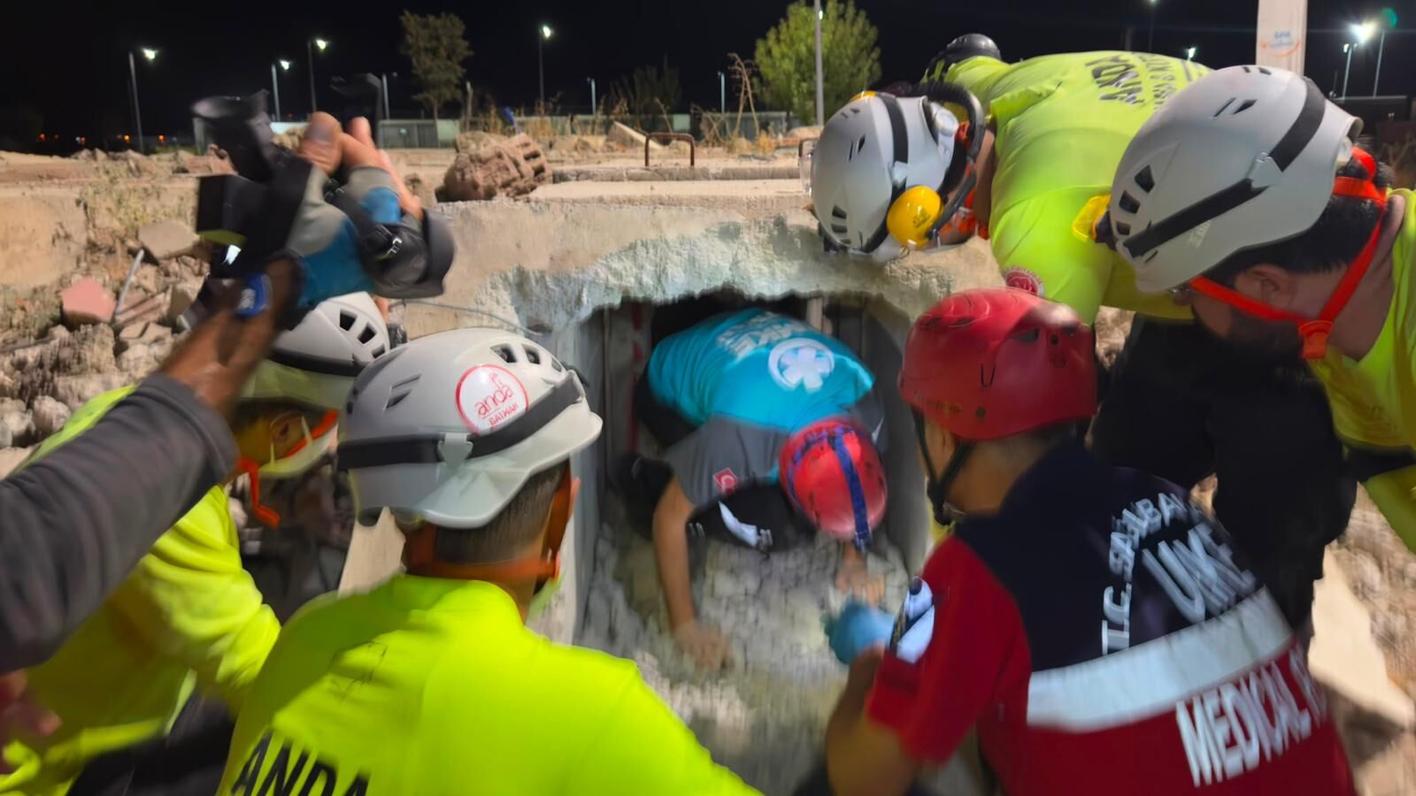 Batman’da 17 Ağustos Depremi Anısına Arama Kurtarma Tatbikatı (1)