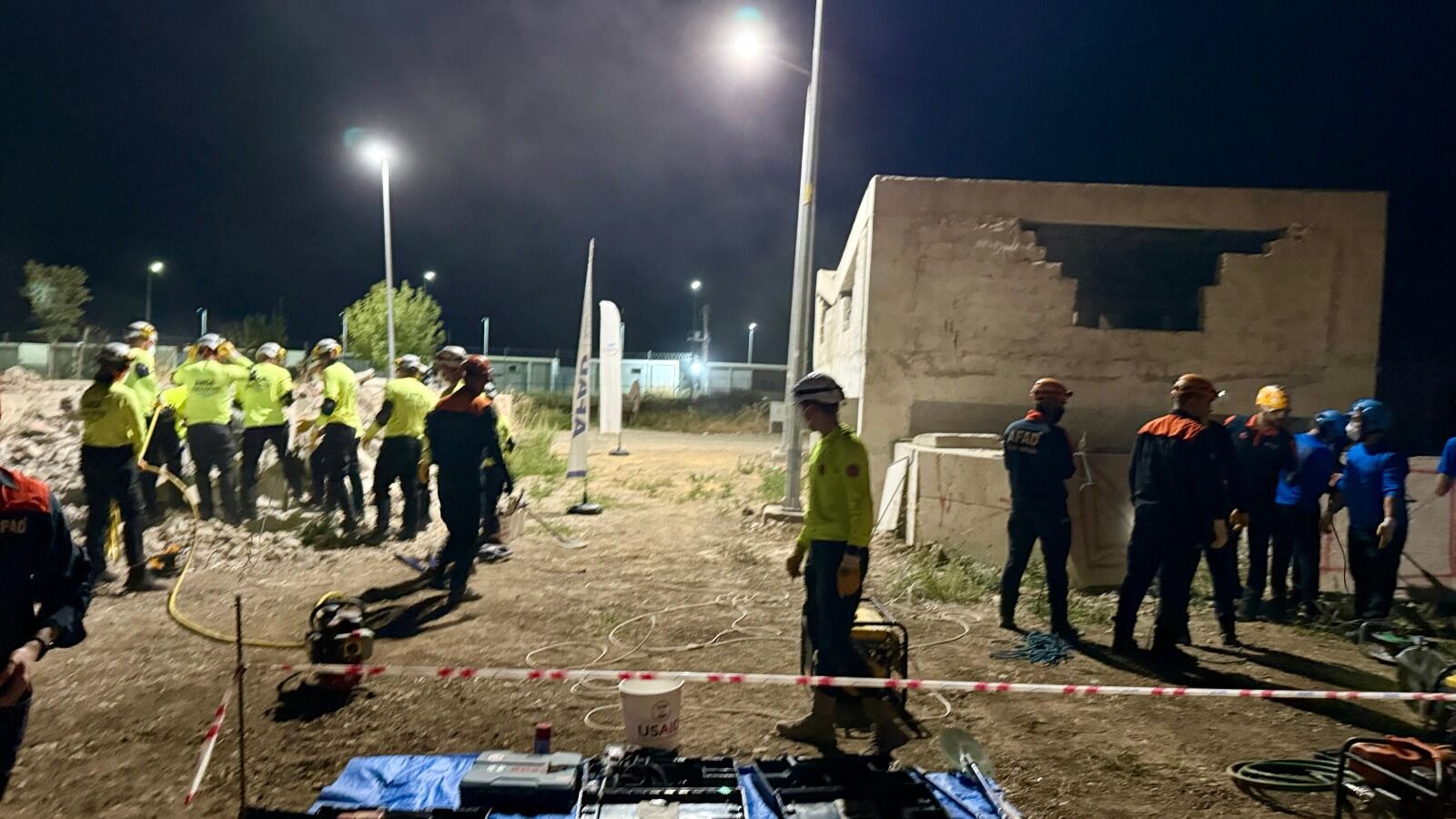 Batman’da 17 Ağustos Depremi Anısına Arama Kurtarma Tatbikatı (2)