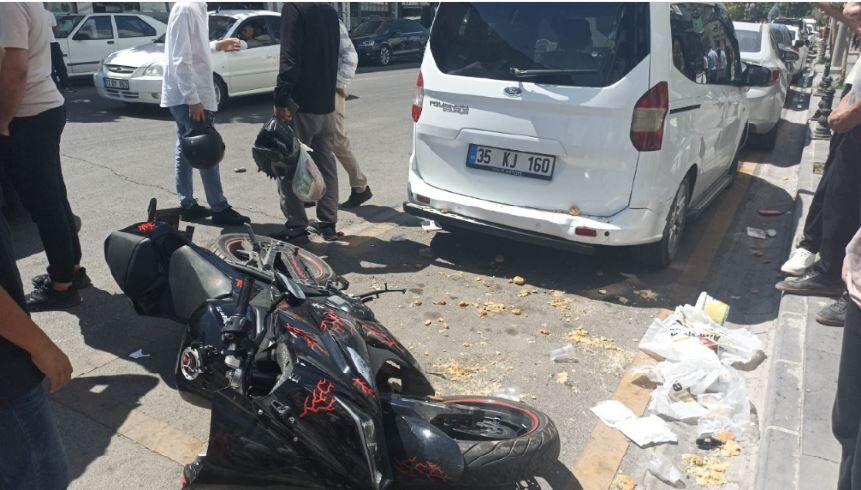 Batman’da Motosiklet Kazası 2 Yaralı! Birinin Durumu Ağır (1)