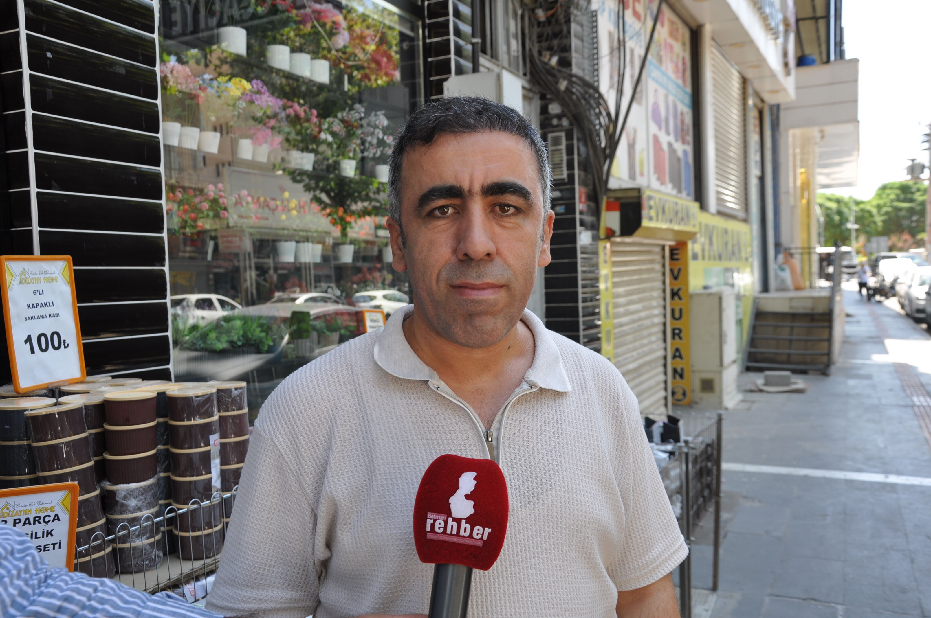 Batmanlı Ailelerden Giyim Firmalarına Çağrı Çocuklarımıza Uygun Kıyafet Bulamıyoruz (4)