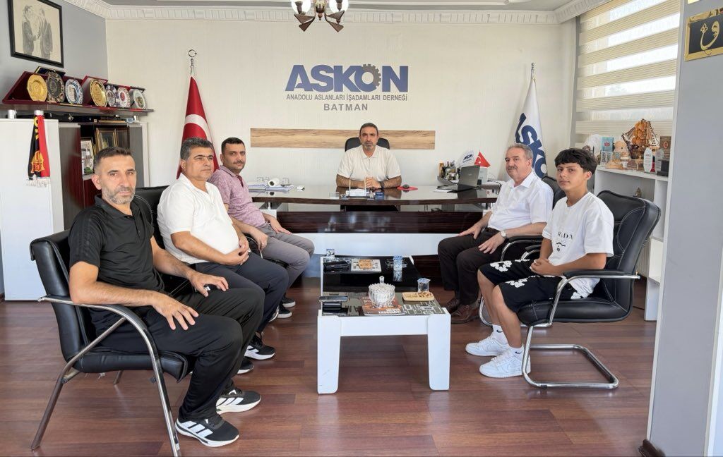 Batmanlı Şampiyon Efe İlter’e Başarısı Dolayısıyla Ödül (1)