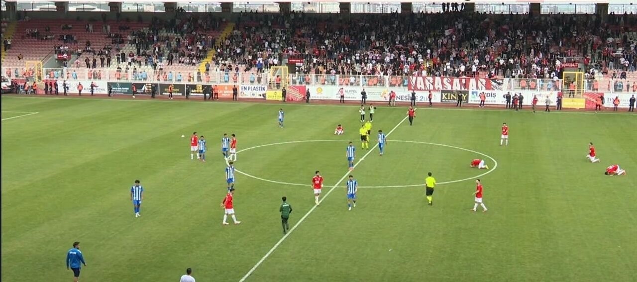 Bu Cumartesi Tribünler Dolmalı