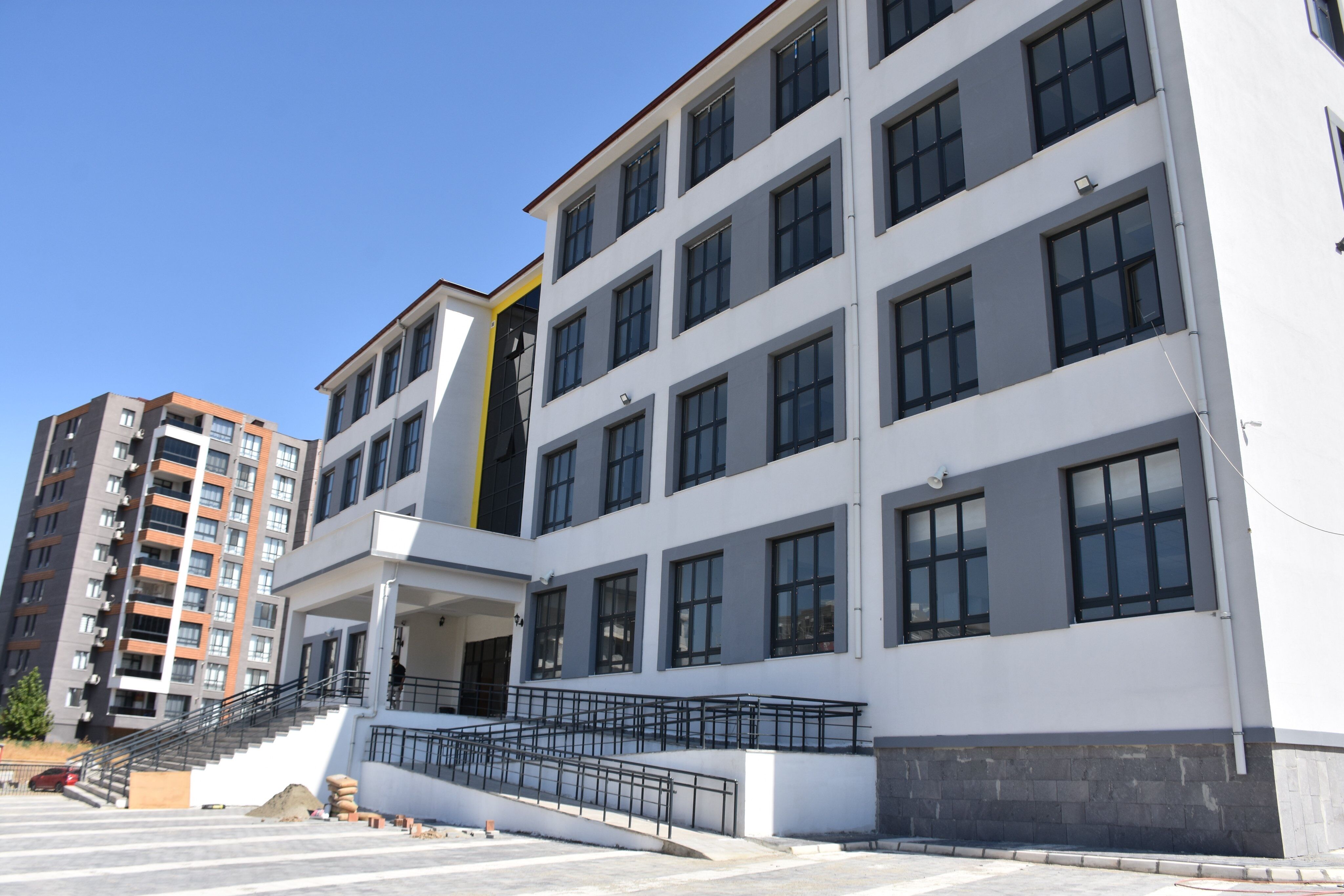 Tilmis İlkokulu Ve Ortaokulu Yeni Eğitim Yılına Hazırlanıyor 2