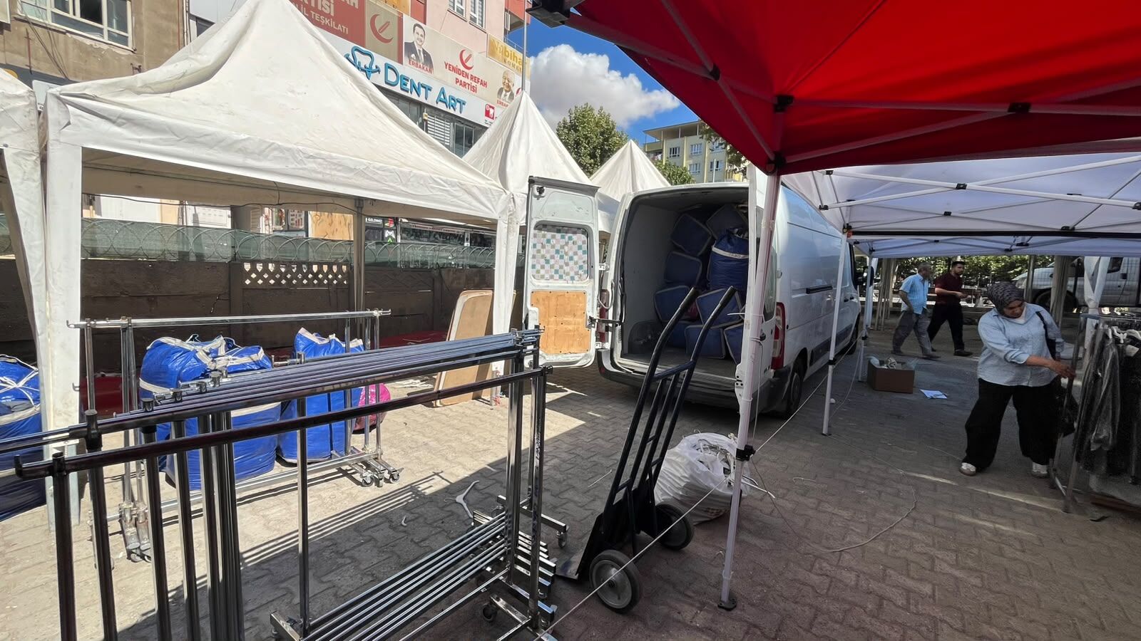 10 Günlük Festi̇val 5 Günde Kapandi (3)
