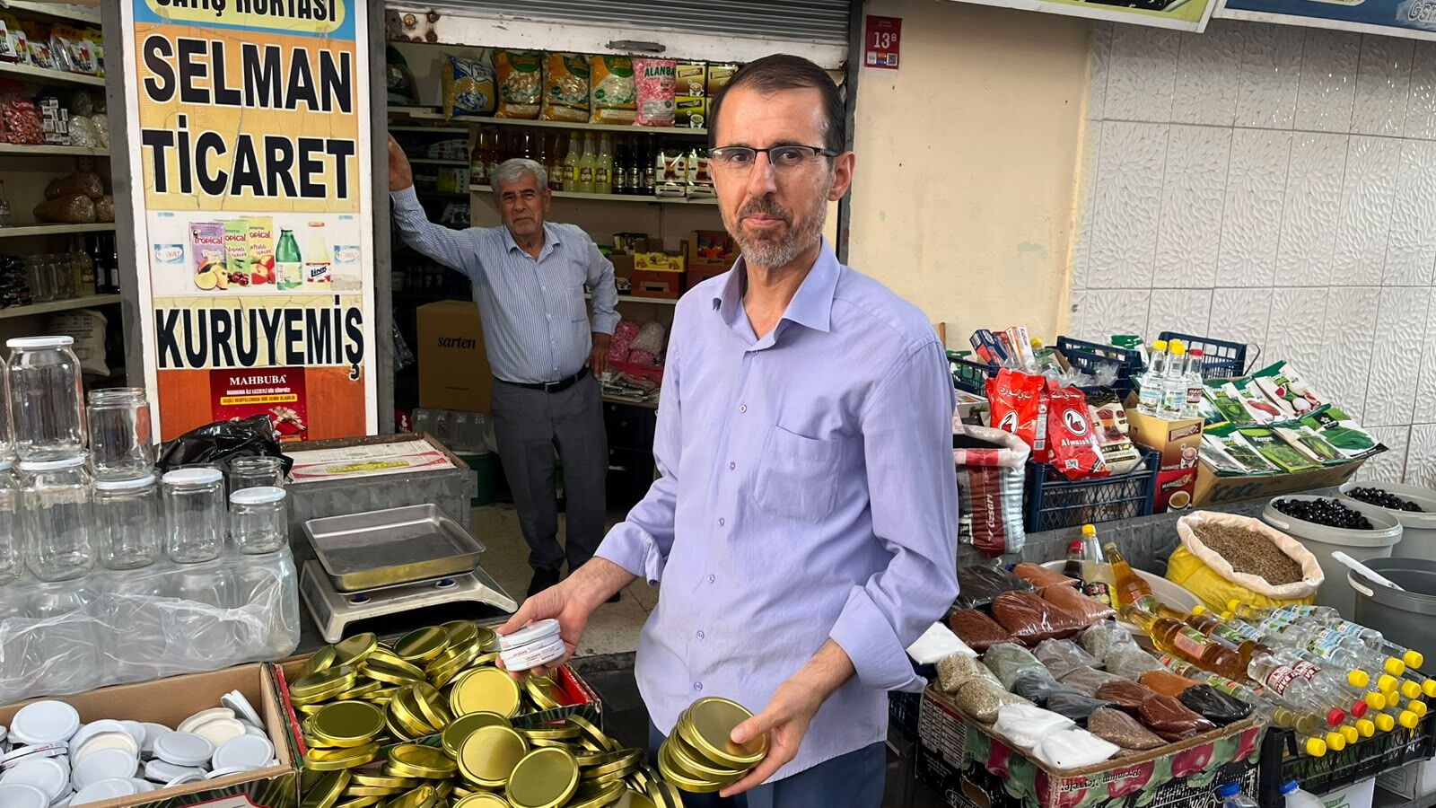 Batman’da Kış Hazırlıkları Başladı Cam Kavanoz Ve Kapaklara İlgi Arttı (3)