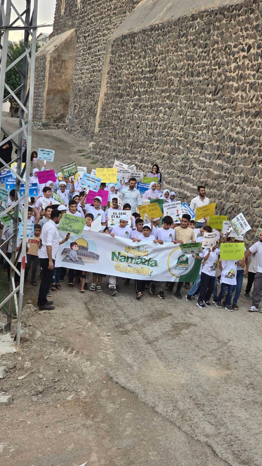 Beşiri’de “Hayat Namazla Güzeldir” Final Etkinliği Düzenlendi (5)