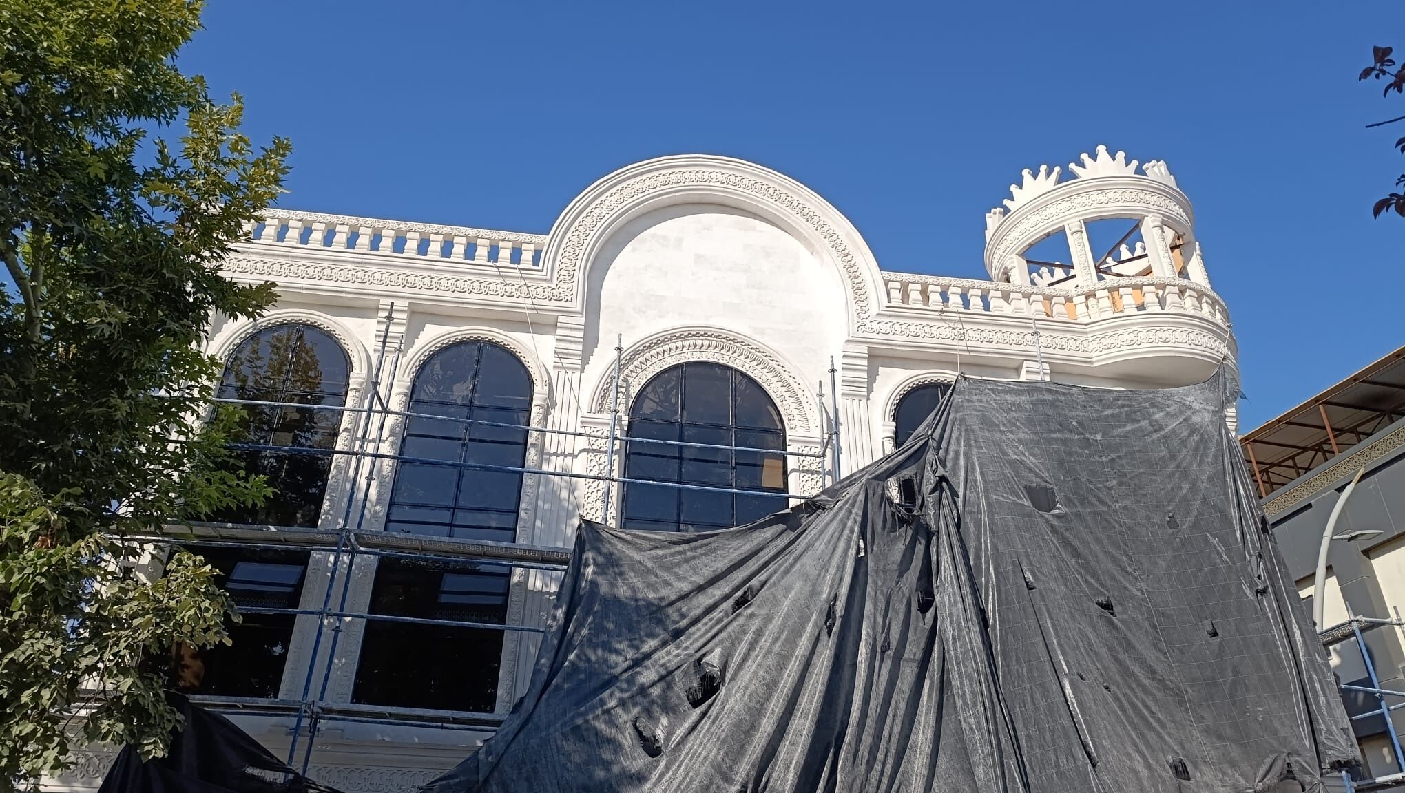 Bu Bina Cumhuriyet Meydanı’na Yeni Bir Görünüm Kazandıracak (4)