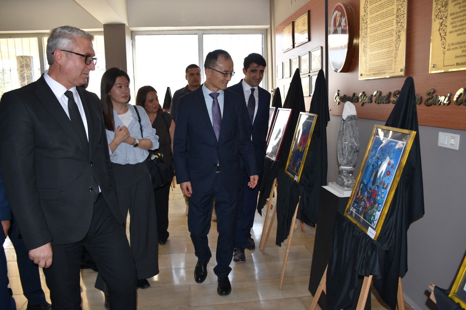 Çin Ankara Büyükelçisinden Güzel Sanatlar Lisesine Ziyaret